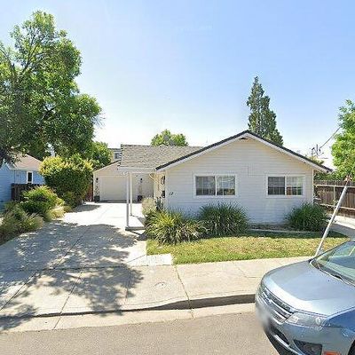 12 Edwards St, Winters, CA 95694