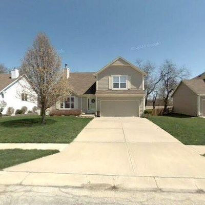 1213 Se Princeton Dr, Lees Summit, MO 64081