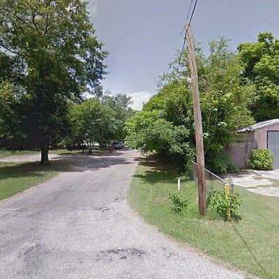 110 E Cedar St, Hallsville, TX 75650