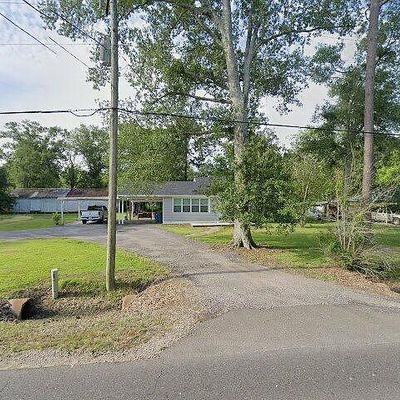 1105 1 St Ave, Kinder, LA 70648