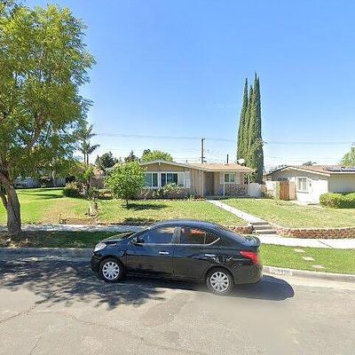 1136 Harris St, Corona, CA 92882