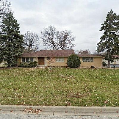 133 N Central Ave, Wood Dale, IL 60191