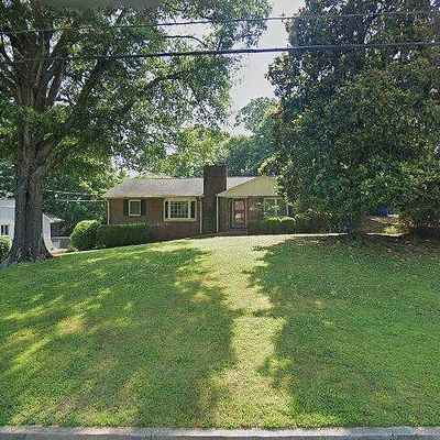 1335 Berwick Rd, Winston Salem, NC 27103