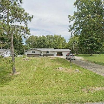 1372 E Orange Pike, Rushville, IN 46173