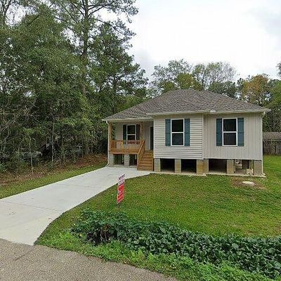 1421 Jasmine St, Mandeville, LA 70448