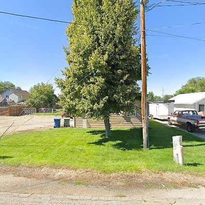 1423 S Elder St, Nampa, ID 83686