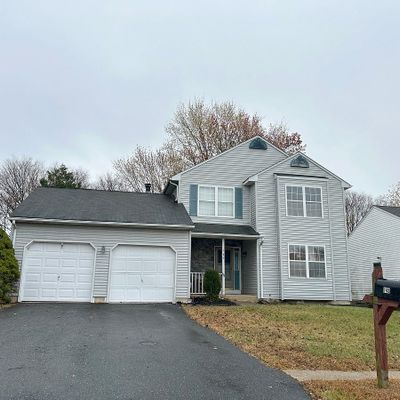 145 Sugarberry Dr, New Castle, DE 19720