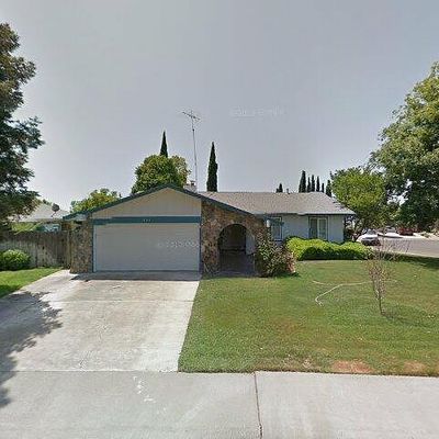 125 Midway Dr, Woodland, CA 95695