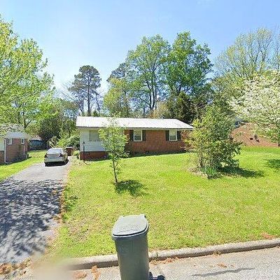 1308 Echo St, Greensboro, NC 27407