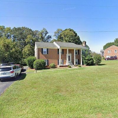 132 Sandy Dr, Lynchburg, VA 24502