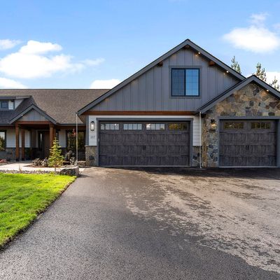 157 Whiskey Jack Cir, Sandpoint, ID 83864