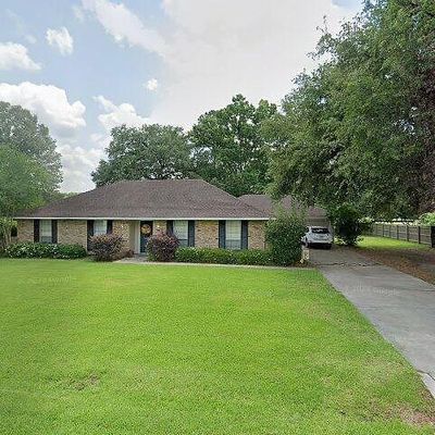 1614 Worsham Dr, Zachary, LA 70791