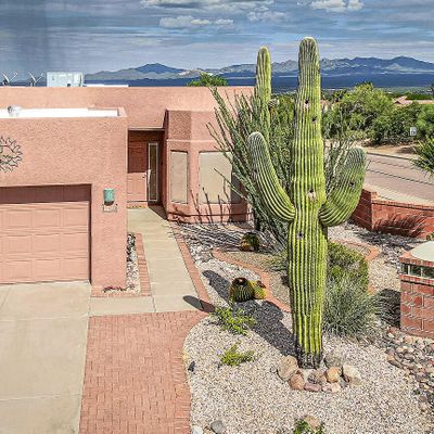 164 N Running Spring Dr, Green Valley, AZ 85614