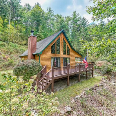 166 Franks Creek Rd, Robbinsville, NC 28771