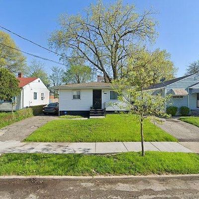 16801 Chateau Ave, Cleveland, OH 44128