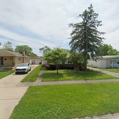 18727 Sherman St, Lansing, IL 60438