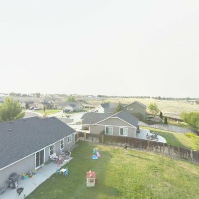 1910 Hickory Rd, Moses Lake, WA 98837