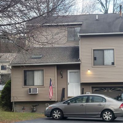 2 Spruce Ct, Fishkill, NY 12524