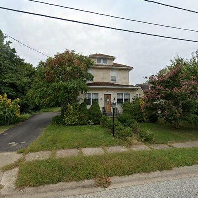 20 Illinois Ave, Burlington, NJ 08016