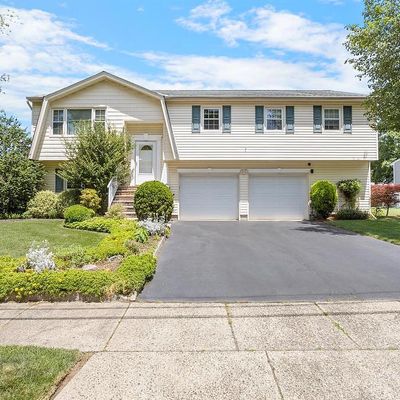 20 Norton St, Edison, NJ 08820