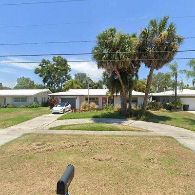 2016 Nursery Rd, Clearwater, FL 33764