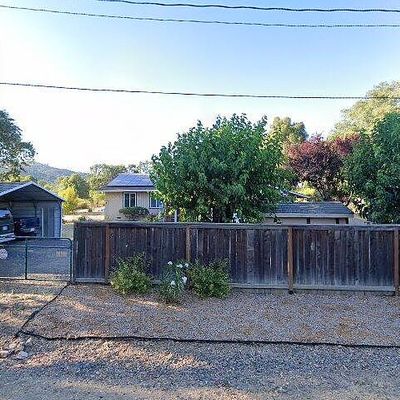 1740 Oak Grove Dr, Redwood Valley, CA 95470