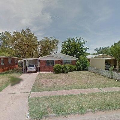 1749 Briarwood St, Abilene, TX 79603