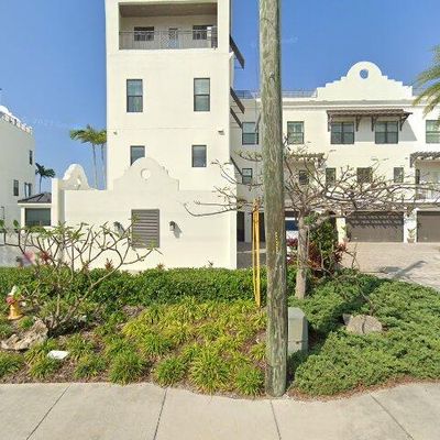 176 Brightwater Dr #1, Clearwater Beach, FL 33767