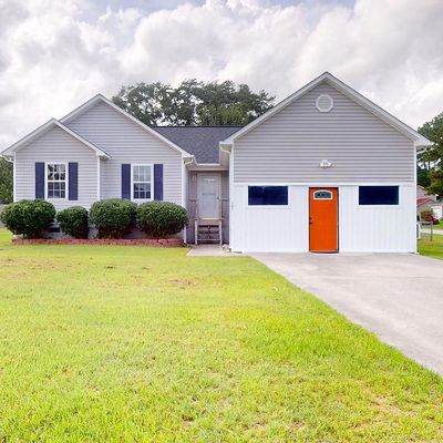 183 Core Rd, Richlands, NC 28574