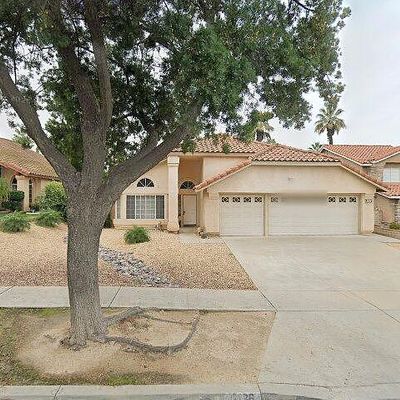 2136 Wembley Ln, Corona, CA 92881