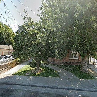 216 Walden St, Modesto, CA 95354