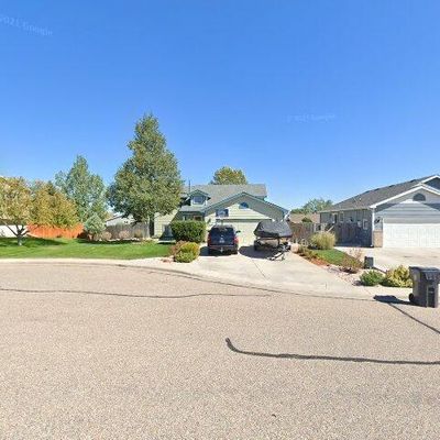 2207 Bailey Ct, Cheyenne, WY 82001