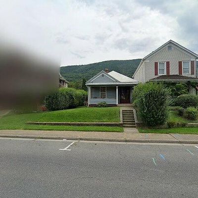 221 W Ridgeway St, Clifton Forge, VA 24422