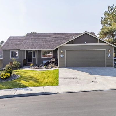 2214 Sw Lava Ct, Redmond, OR 97756