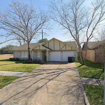 222 Tara Plantation Dr, Richmond, TX 77469