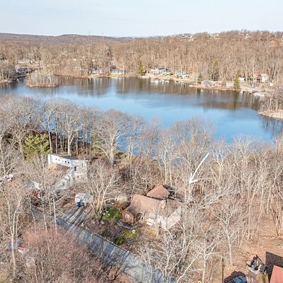 228 Waconia Rd, Highland Lakes, NJ 07422