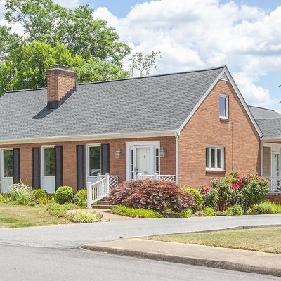 2306 Tarleton Dr, Charlottesville, VA 22901