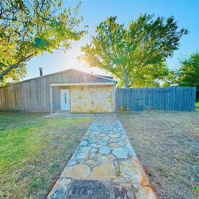 205 Lakewood Dr, Gatesville, TX 76528