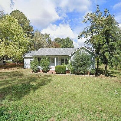 208 Holland St, Gleason, TN 38229