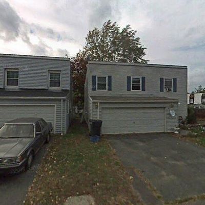 21 Afton Ter, Middletown, CT 06457