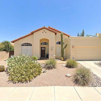 212 N Fenceline Dr, Tucson, AZ 85748