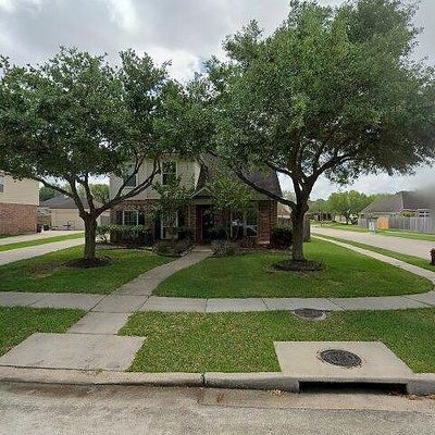 2122 Emerald Cove Dr, League City, TX 77573