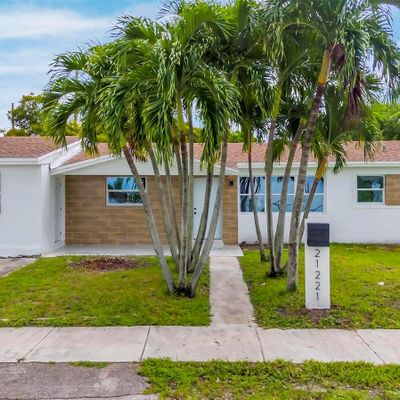 21221 Nw 27 Th Ct, Miami Gardens, FL 33056