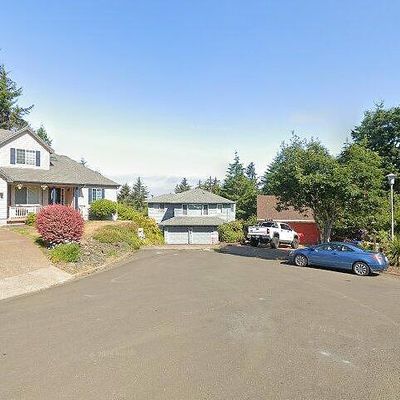 2545 Ne Douglas St, Newport, OR 97365