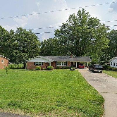 260 North St, Rural Hall, NC 27045