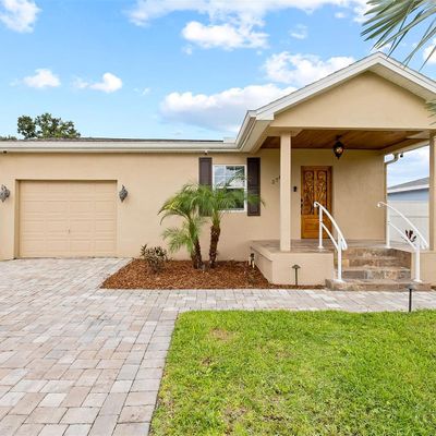 2707 W Leroy St, Tampa, FL 33607