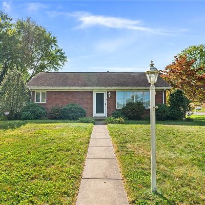 279 Spring Run Rd, Crescent, PA 15046