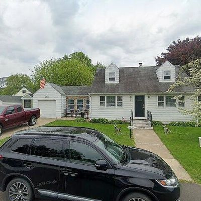 2428 Purdue St, Bristol, PA 19007