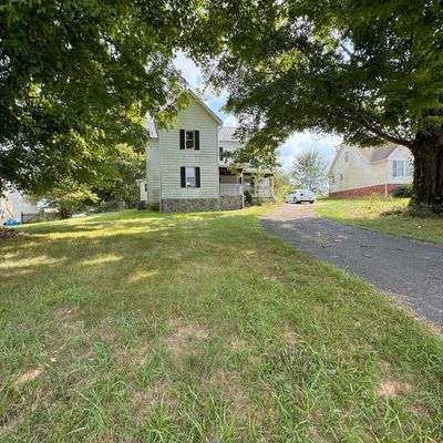 250 Five Oaks Rd, Jonesborough, TN 37659