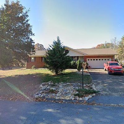 2508 Dowler Cir, Signal Mountain, TN 37377